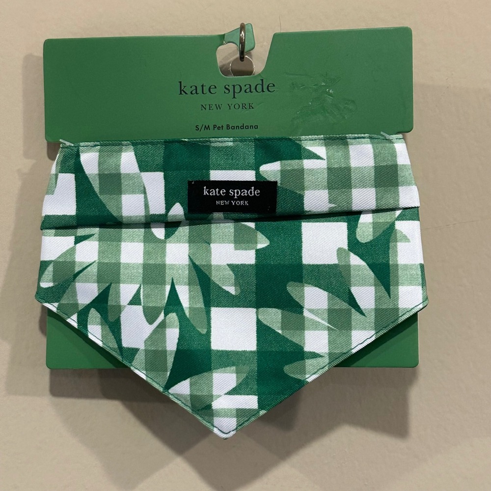 Kate Spade New York Green Daisy Gingham Pet Bandana SM SKU